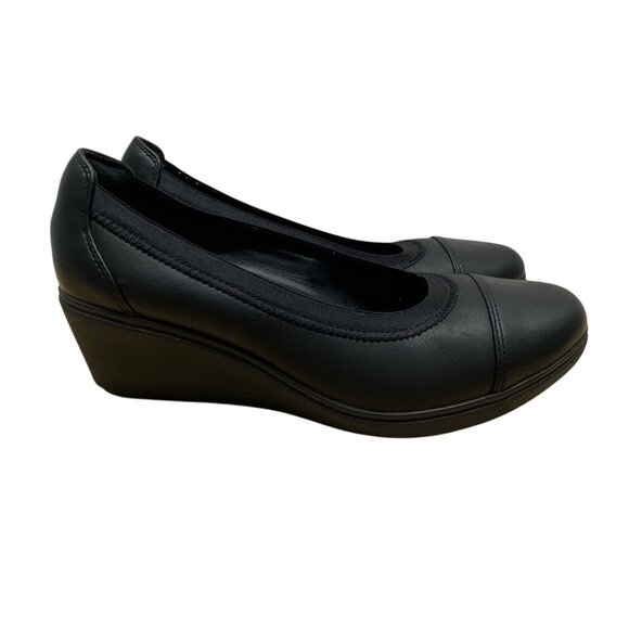 Clarks Unstructured Womens Black Leather Slip-On Wedge Shoes Size 5M - Picture 1 of 7